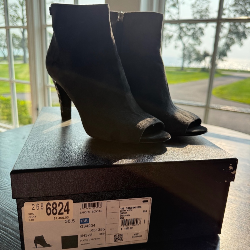 Chanel boot